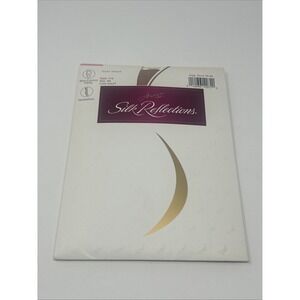 Vintage NEW Hanes Silk Reflections Sheer No Control Sz AB Little Color Pantyhose